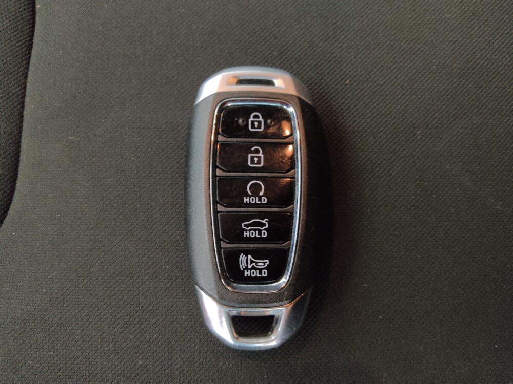 2021 Hyundai Elantra in Denver, CO 80012 - 18139712 32