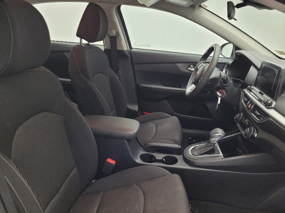 2019 Kia Forte in Charlotte, NC 28213 - 18139713 21