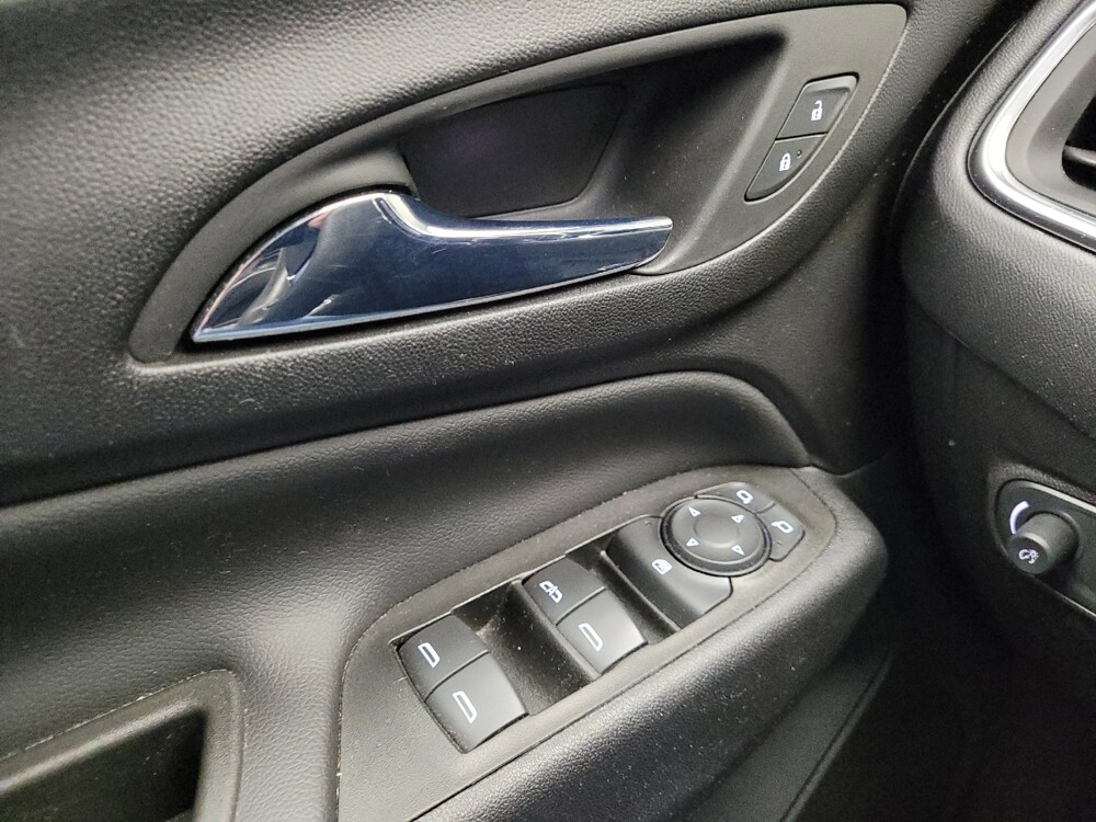 2023 Chevrolet Equinox in Eastpointe, MI 48021 - 18139716 27