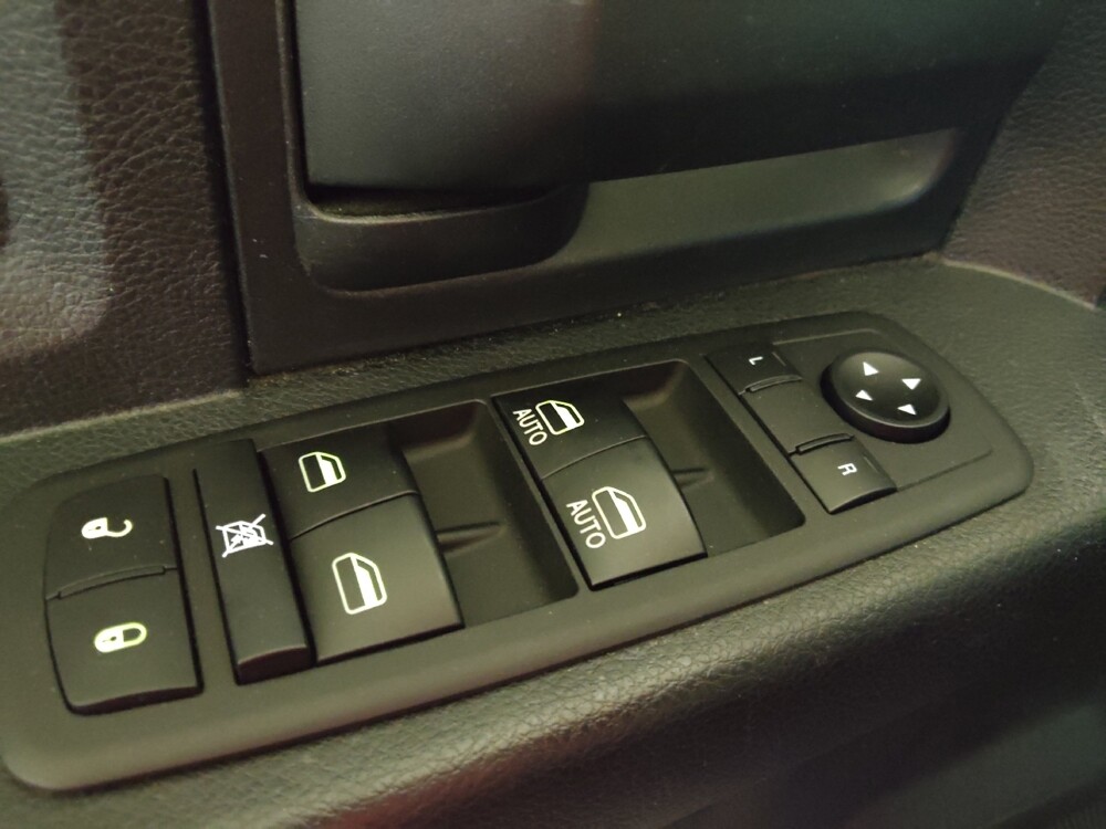 2014 RAM 1500 in Greenville, SC 29607 - 18139723 27