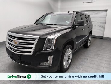 2018 Cadillac Escalade in Topeka, KS 66611