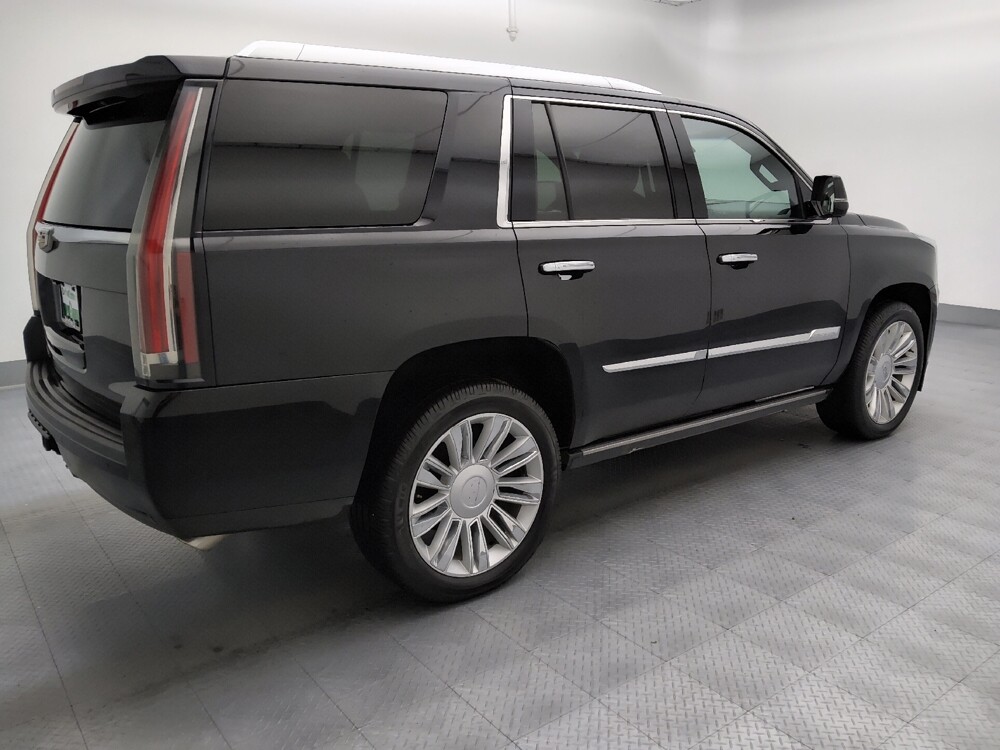 2018 Cadillac Escalade in Topeka, KS 66611 - 18139743 10