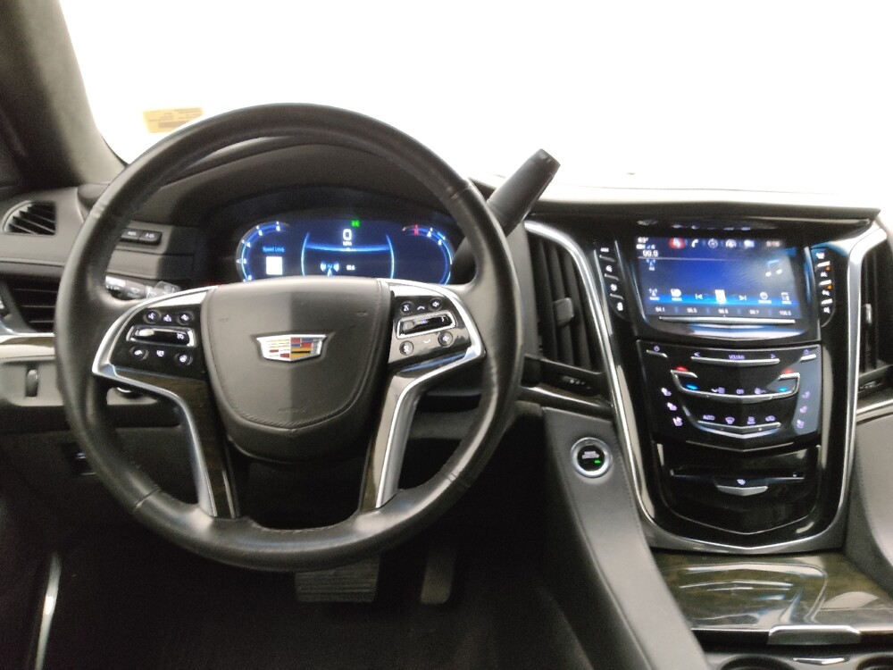 2018 Cadillac Escalade in Topeka, KS 66611 - 18139743 22