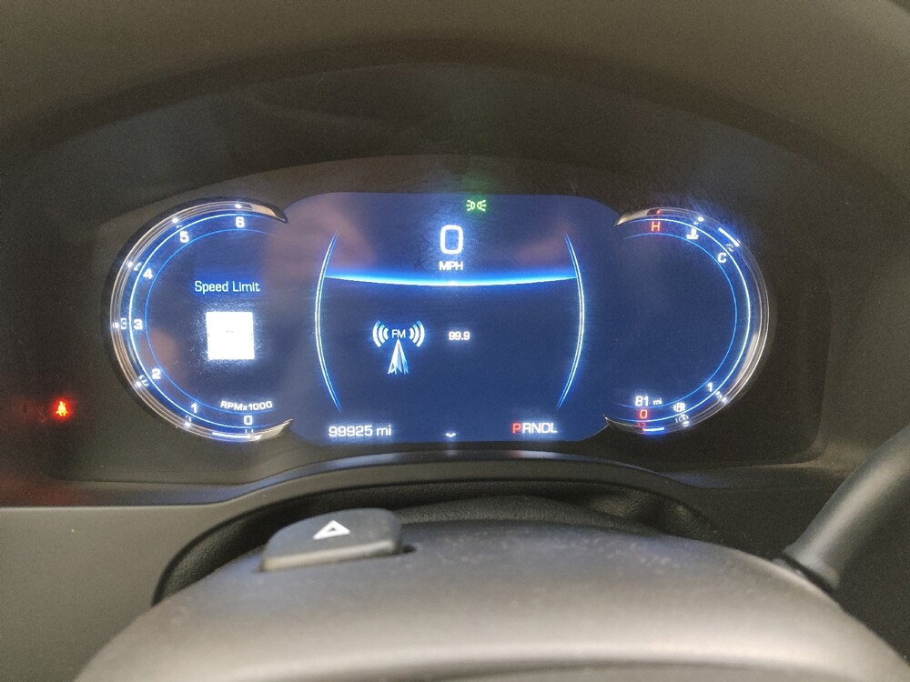 2018 Cadillac Escalade in Topeka, KS 66611 - 18139743 23
