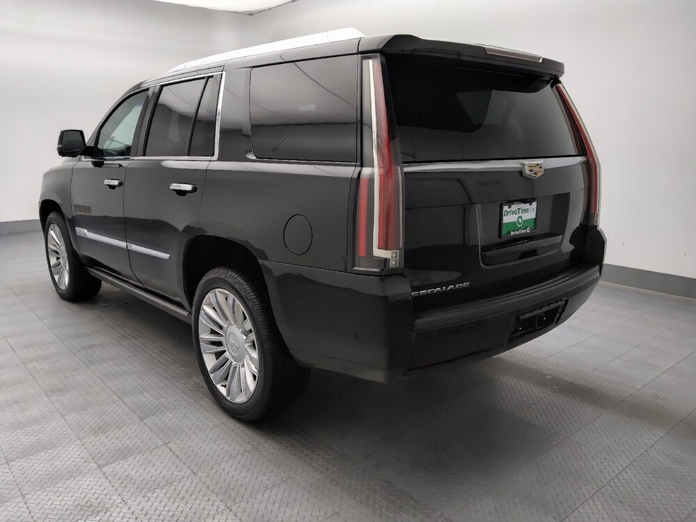 2018 Cadillac Escalade in Topeka, KS 66611 - 18139743 5