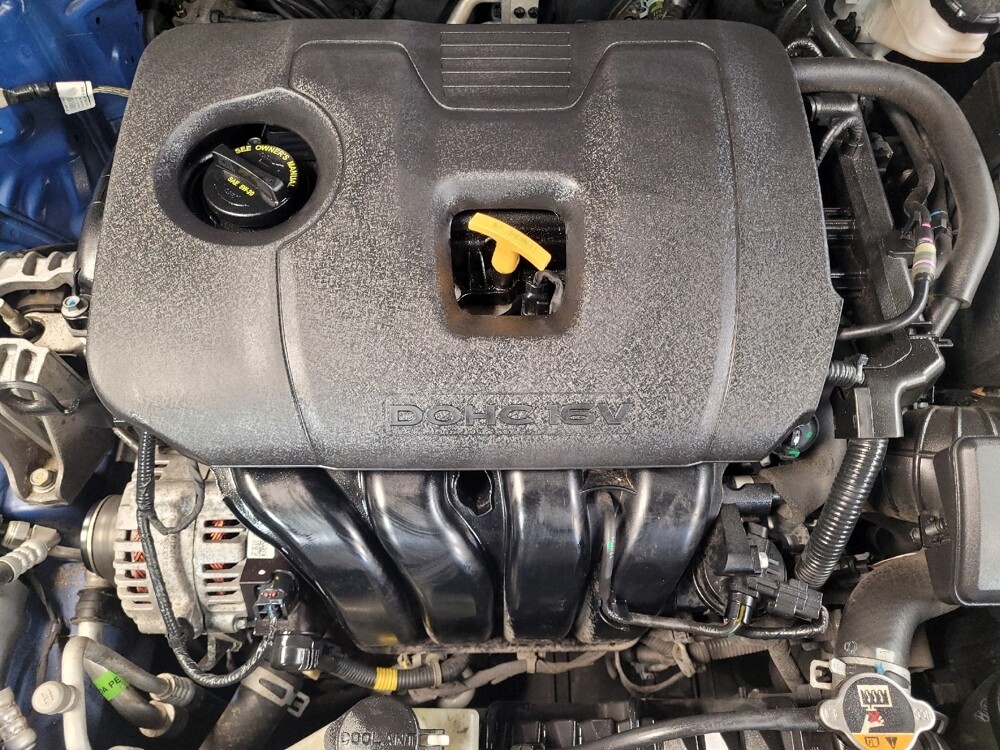 2020 Hyundai Elantra in Metairie, LA 70006 - 18139748 30
