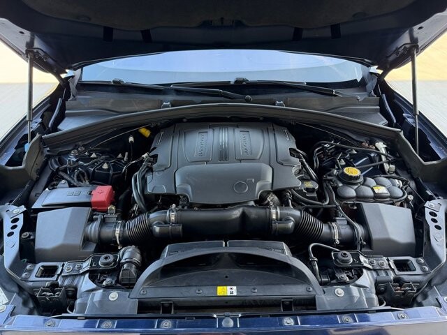 2018 Jaguar F-PACE in Knoxville, TN 37920 - 18139761 32