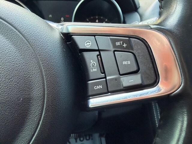 2018 Jaguar F-PACE in Knoxville, TN 37920 - 18139761 20