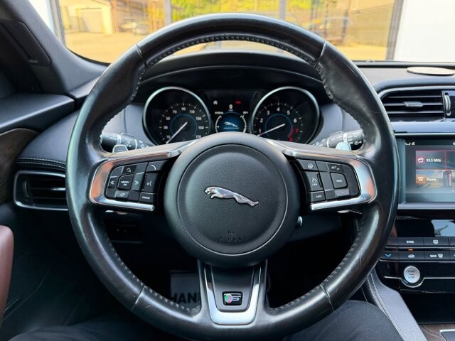 2018 Jaguar F-PACE in Knoxville, TN 37920 - 18139761 18