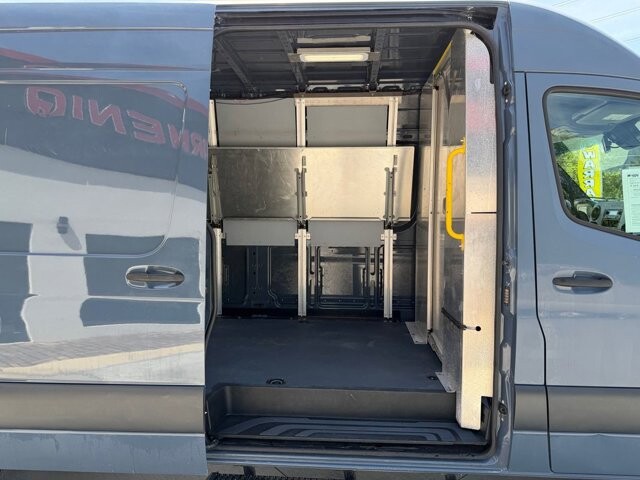 2019 Mercedes-Benz Sprinter in Knoxville, TN 37920 - 18139763 10