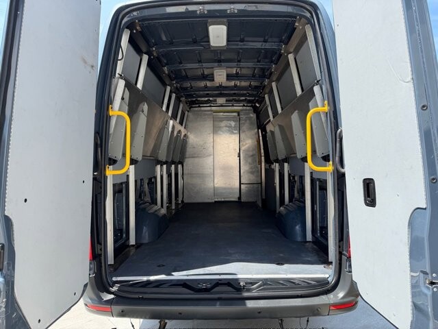 2019 Mercedes-Benz Sprinter in Knoxville, TN 37920 - 18139763 8