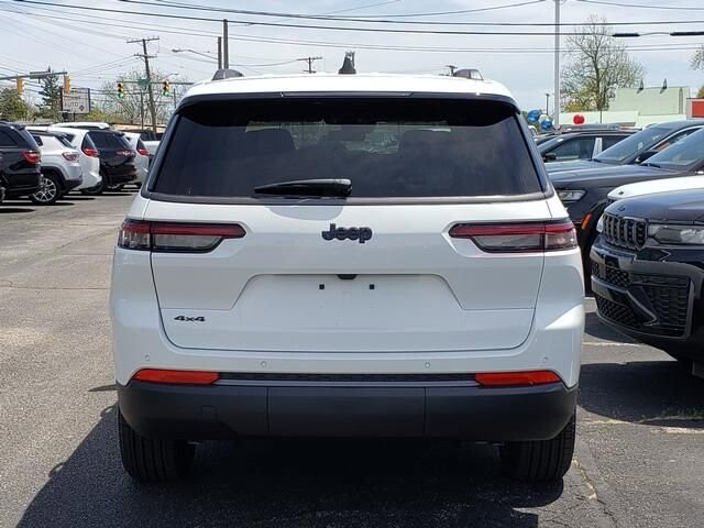 2026 Jeep Grand Cherokee L in Bedford, OH 44146 - 18139770 4