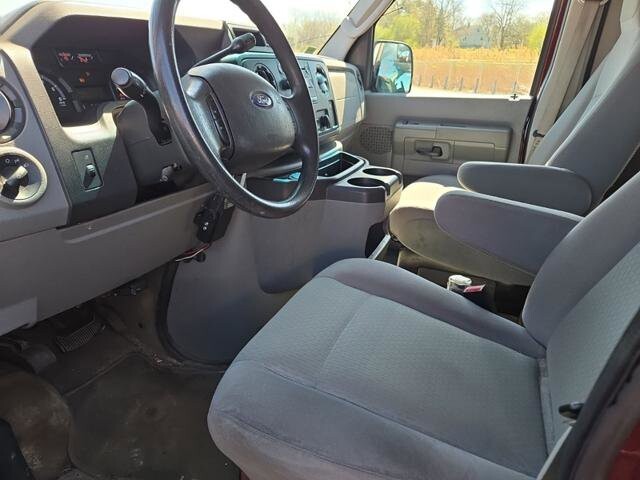 2011 Ford E-350 and Econoline 350 in Blauvelt, NY 10913 - 18139780 7