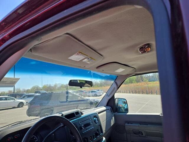 2011 Ford E-350 and Econoline 350 in Blauvelt, NY 10913 - 18139780 12