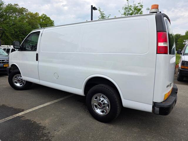 2016 GMC Savana 2500 in Blauvelt, NY 10913 - 18139783 6