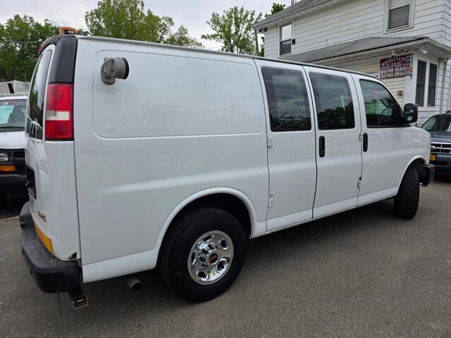2016 GMC Savana 2500 in Blauvelt, NY 10913 - 18139783 8