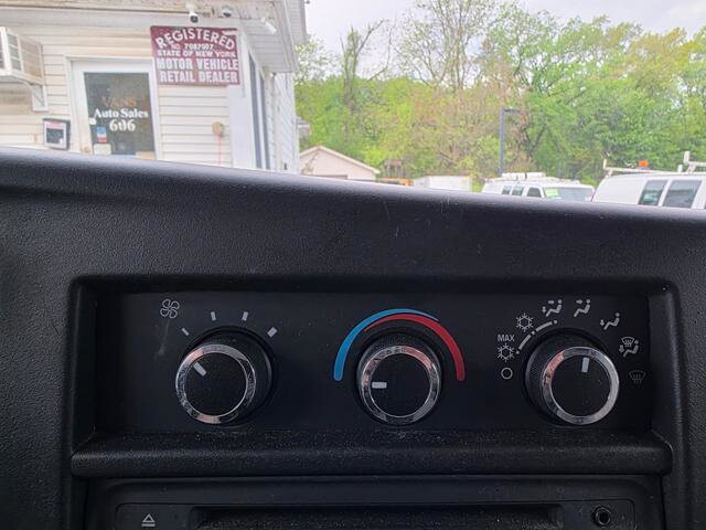 2016 GMC Savana 2500 in Blauvelt, NY 10913 - 18139783 18