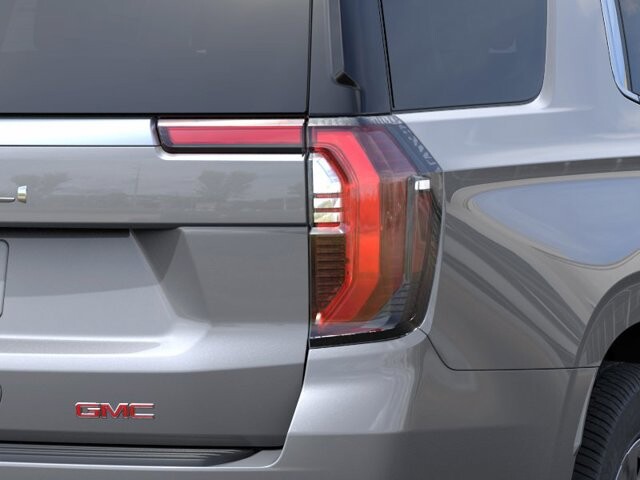 2026 GMC Yukon in Burlington, WI 53105 - 18139786 13