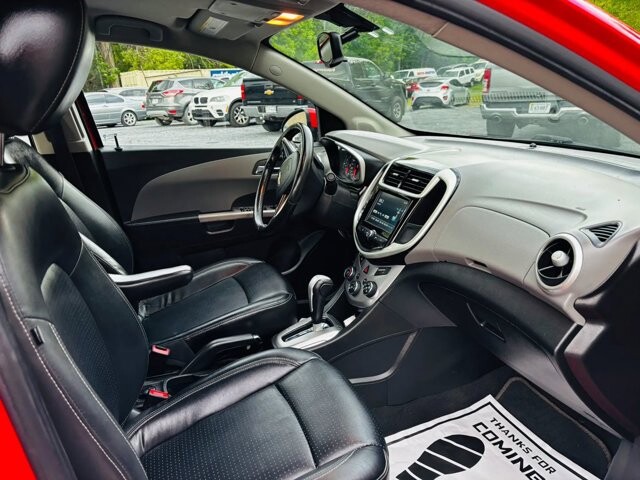 2017 Chevrolet Sonic in Harrisonburg, VA 22801 - 18139796 7