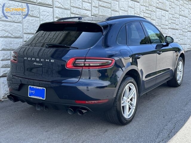 2017 Porsche Macan in Decatur, GA 30032 - 18139803 6