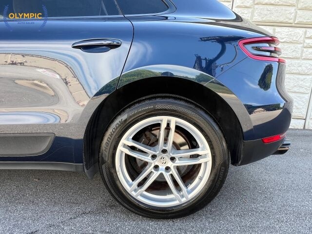 2017 Porsche Macan in Decatur, GA 30032 - 18139803 10