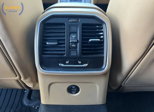 2017 Porsche Macan in Decatur, GA 30032 - 18139803 40