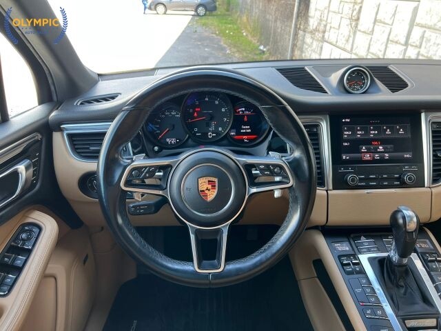 2017 Porsche Macan in Decatur, GA 30032 - 18139803 23