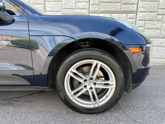 2017 Porsche Macan in Decatur, GA 30032 - 18139803 11