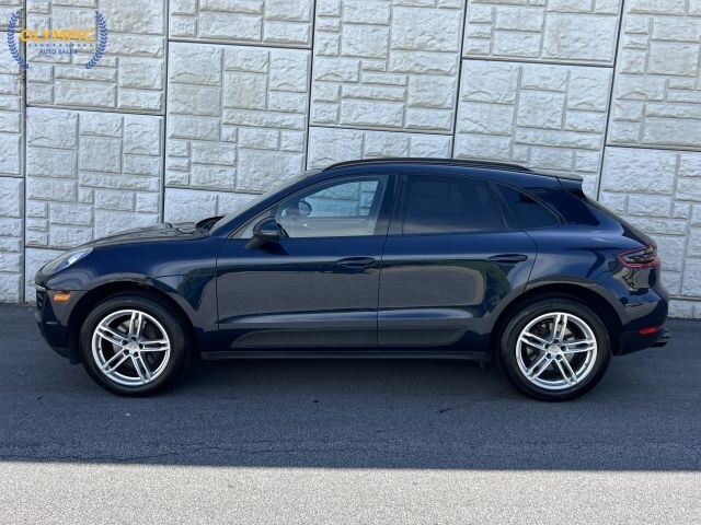2017 Porsche Macan in Decatur, GA 30032 - 18139803 7