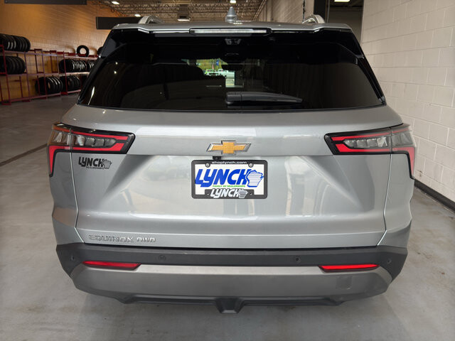 2025 Chevrolet Equinox in Burlington, WI 53105 - 18139810 4