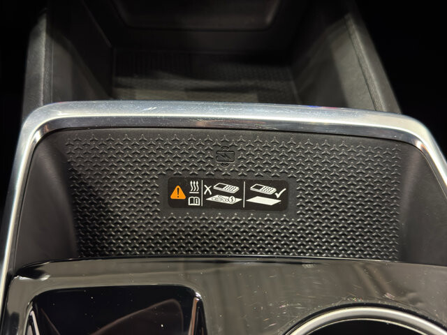 2025 Chevrolet Equinox in Burlington, WI 53105 - 18139810 33