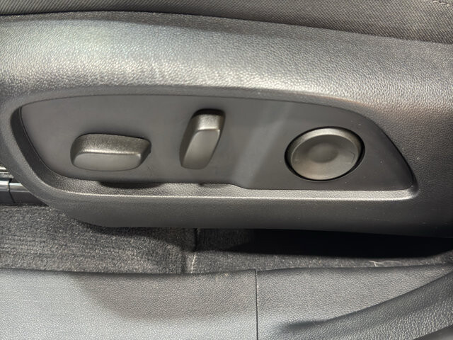 2025 Chevrolet Equinox in Burlington, WI 53105 - 18139810 16