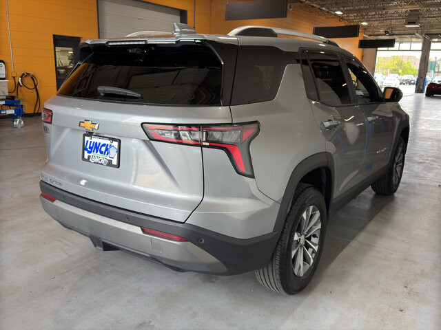2025 Chevrolet Equinox in Burlington, WI 53105 - 18139810 5