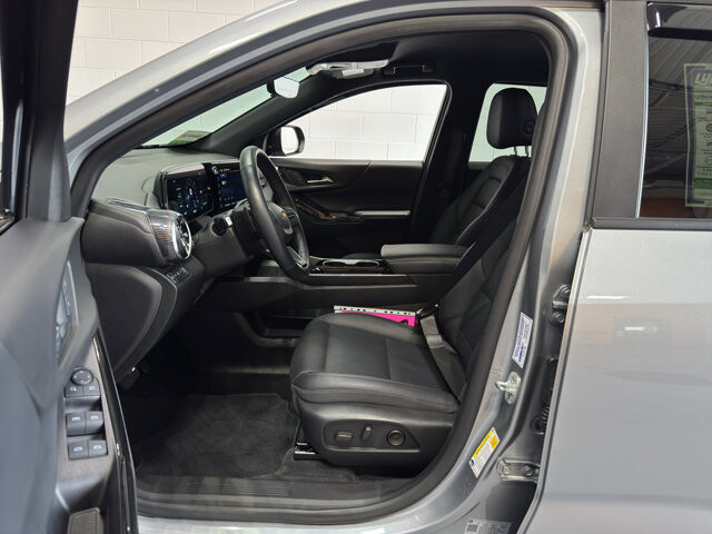 2025 Chevrolet Equinox in Burlington, WI 53105 - 18139810 15