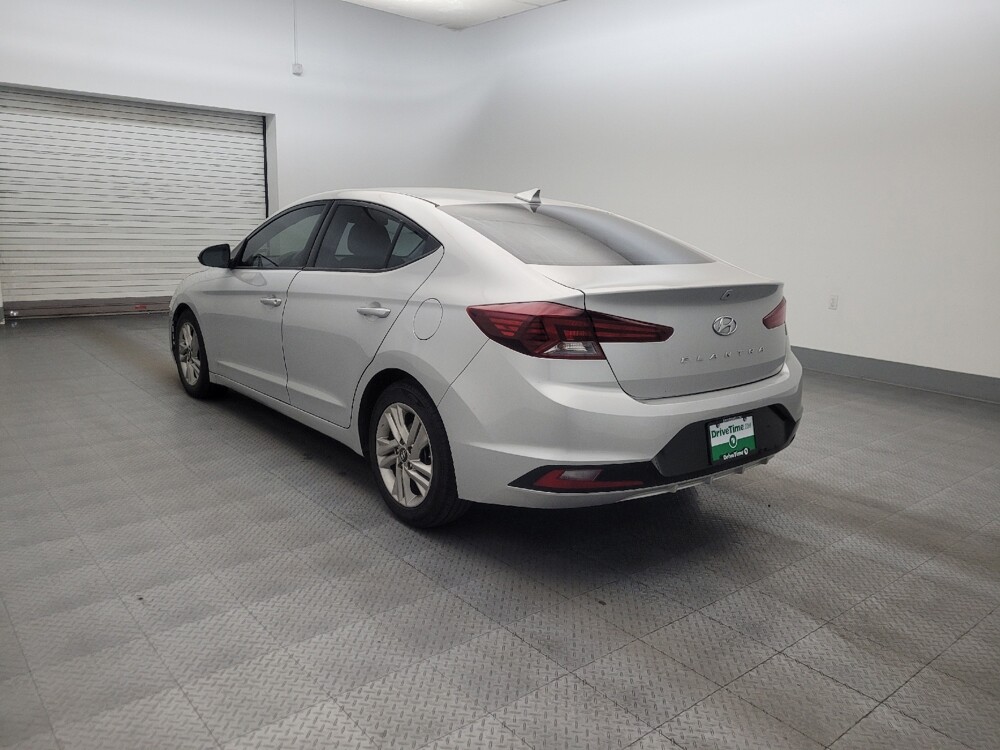 2019 Hyundai Elantra in Tucson, AZ 85705 - 18139822 5