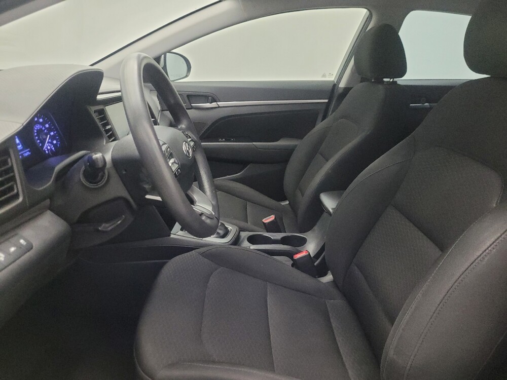 2019 Hyundai Elantra in Tucson, AZ 85705 - 18139822 17
