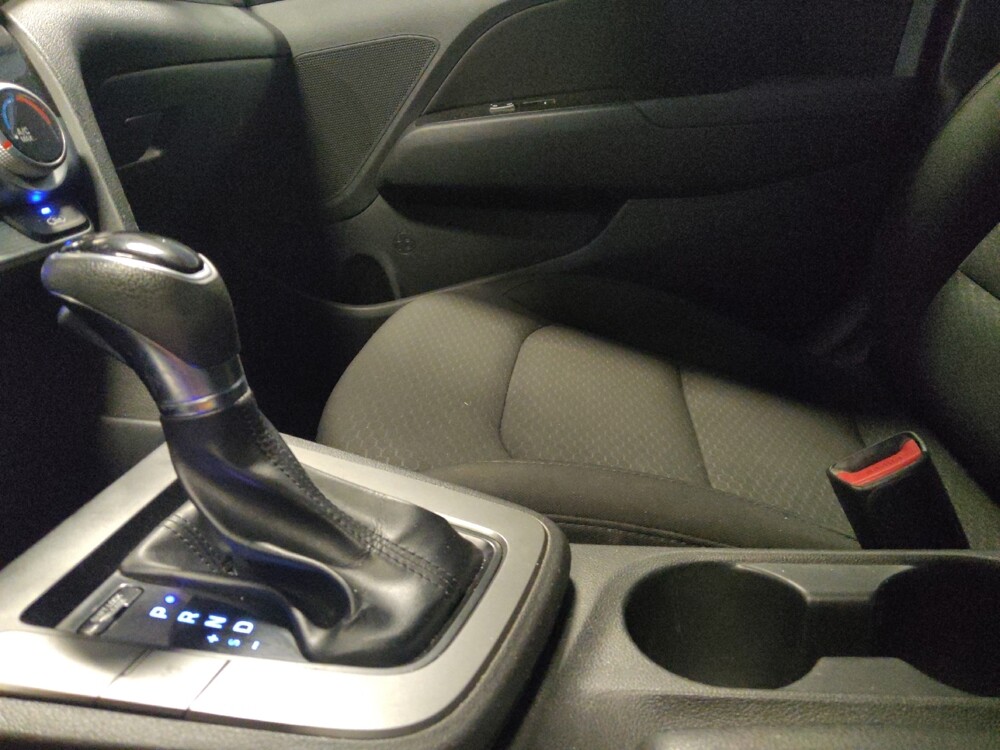2019 Hyundai Elantra in Tucson, AZ 85705 - 18139822 26