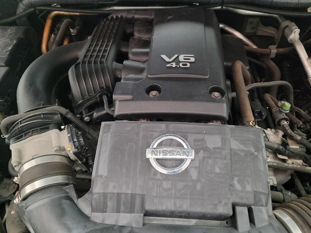 2014 Nissan Frontier in Montclair, CA 91763 - 18139824 30