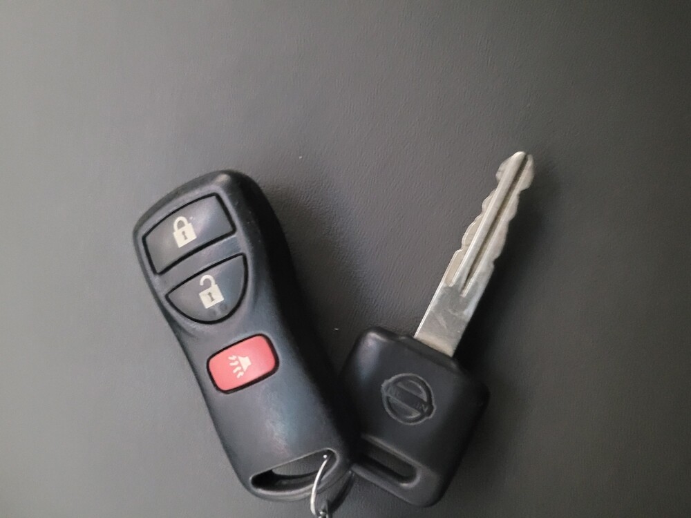 2014 Nissan Frontier in Montclair, CA 91763 - 18139824 32