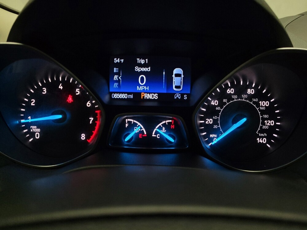 2018 Ford Escape in El Cajon, CA 92020 - 18139833 23