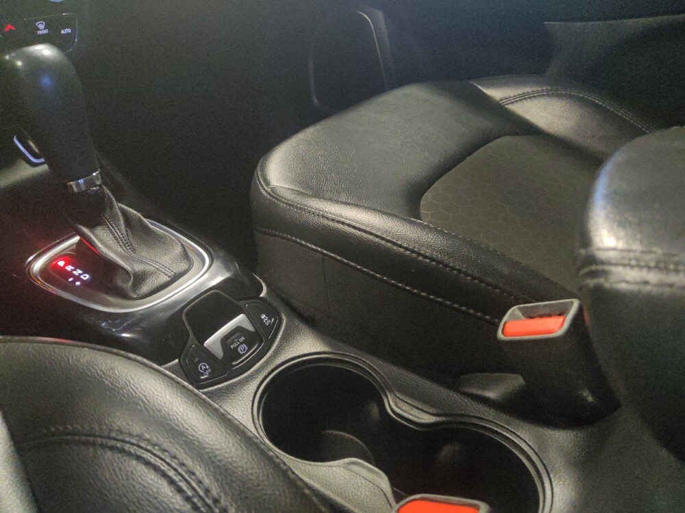 2021 Jeep Compass in Mesa, AZ 85210 - 18139834 26