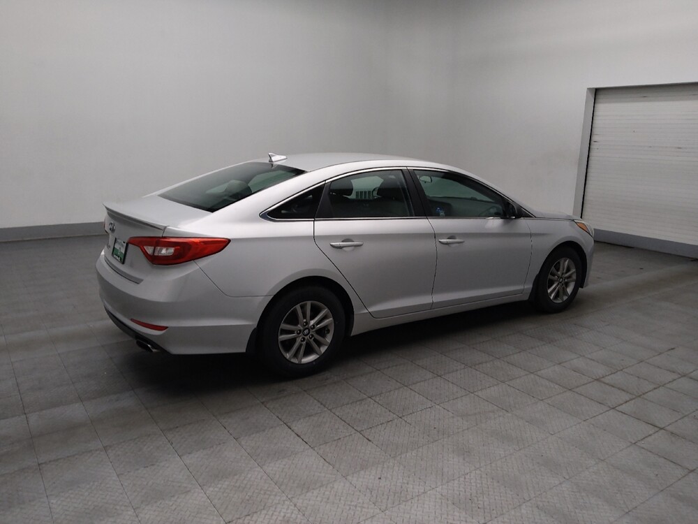 2015 Hyundai Sonata in Conyers, GA 30094 - 18139838 10