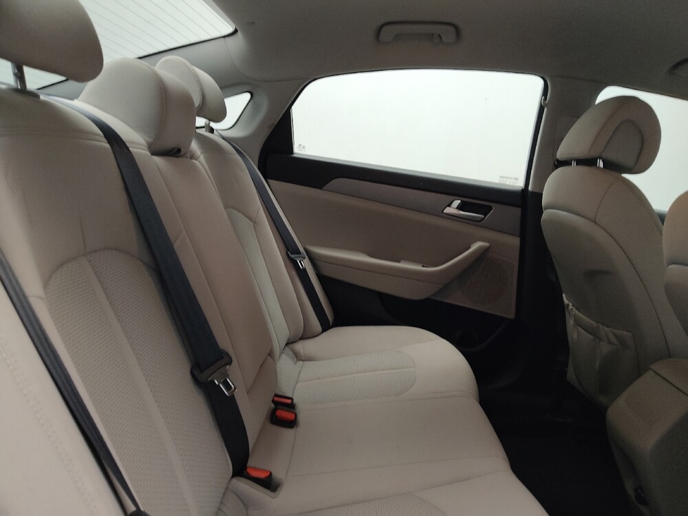 2015 Hyundai Sonata in Conyers, GA 30094 - 18139838 19