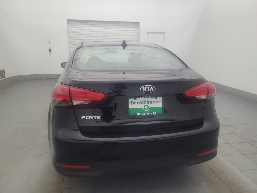 2018 Kia Forte in Lakeland, FL 33815 - 18139842 6