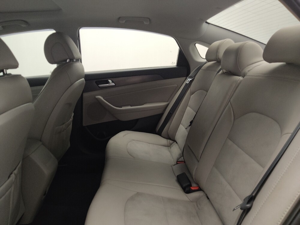 2017 Hyundai Sonata in Stone Mountain, GA 30083 - 18139847 18