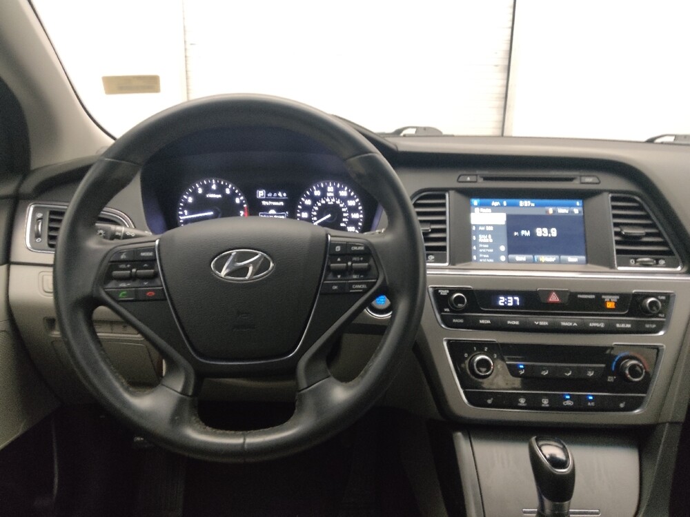 2017 Hyundai Sonata in Stone Mountain, GA 30083 - 18139847 22