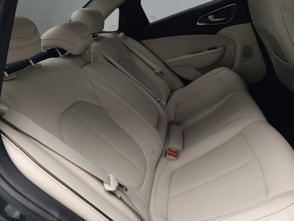 2015 Chrysler 200 in Jackson, MS 39211 - 18139849 19