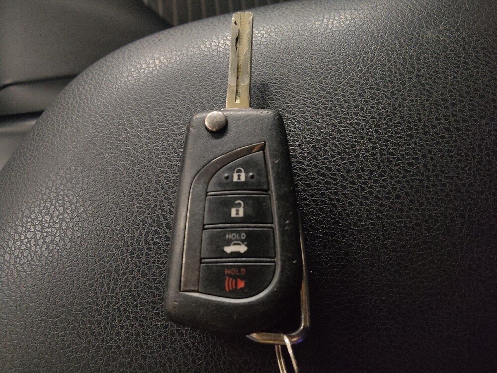 2019 Toyota Camry in Jackson, MS 39211 - 18139850 32