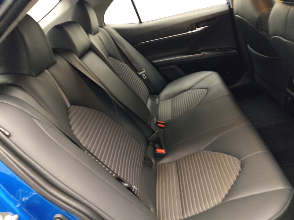 2019 Toyota Camry in Jackson, MS 39211 - 18139850 19