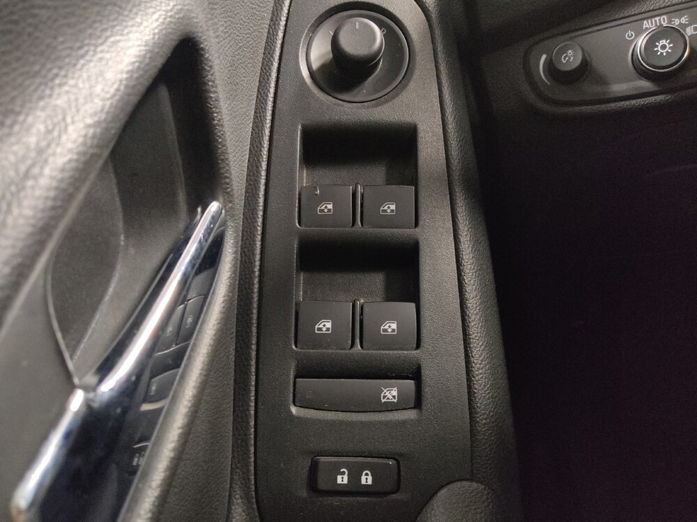 2019 Chevrolet Trax in Stone Mountain, GA 30083 - 18139861 27